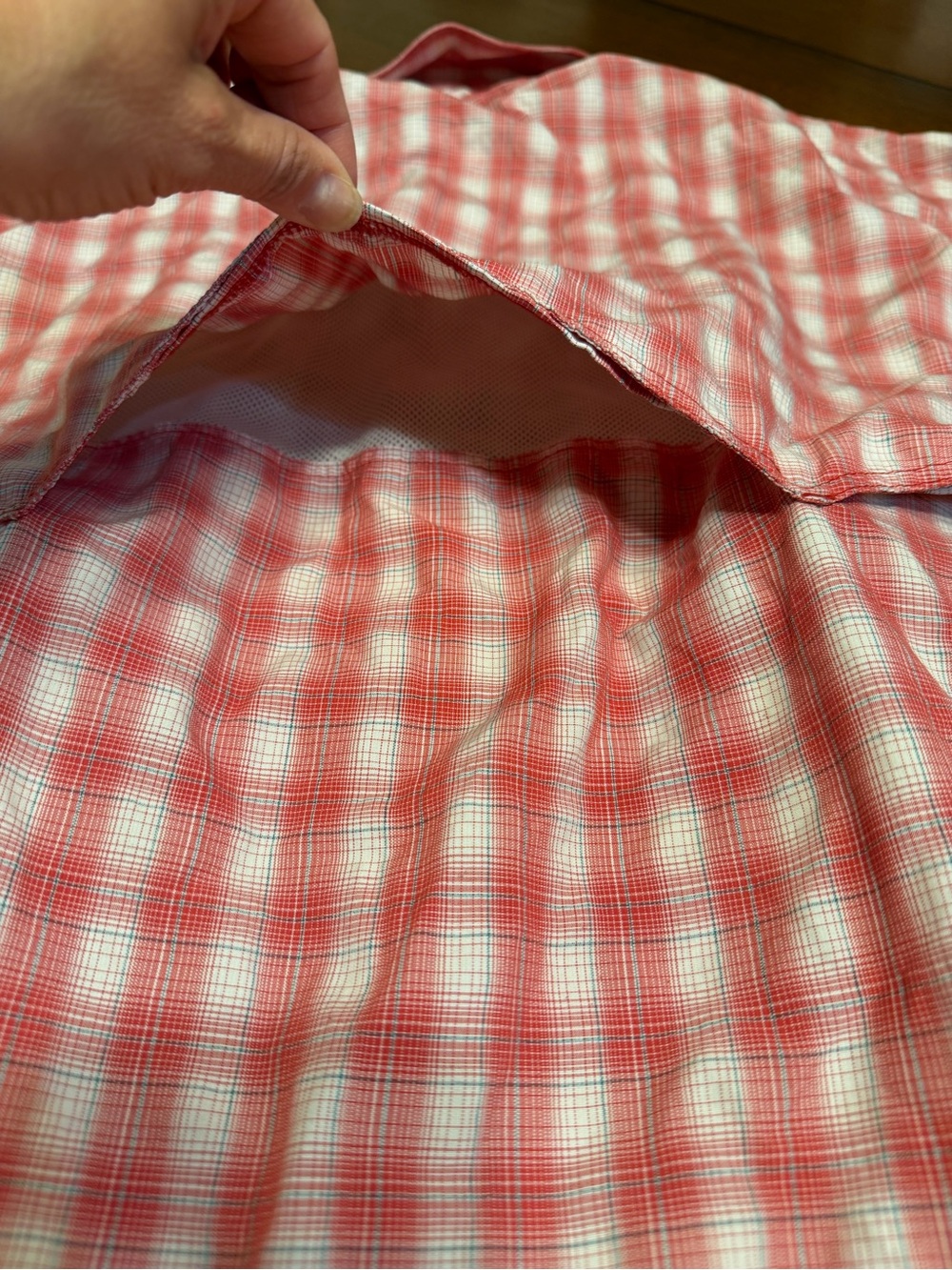 Simms Pearl Snap Plaid Check Vented Fishing Shirt Mens Medium Pink Logo Outdoor - Picture 11 of 11